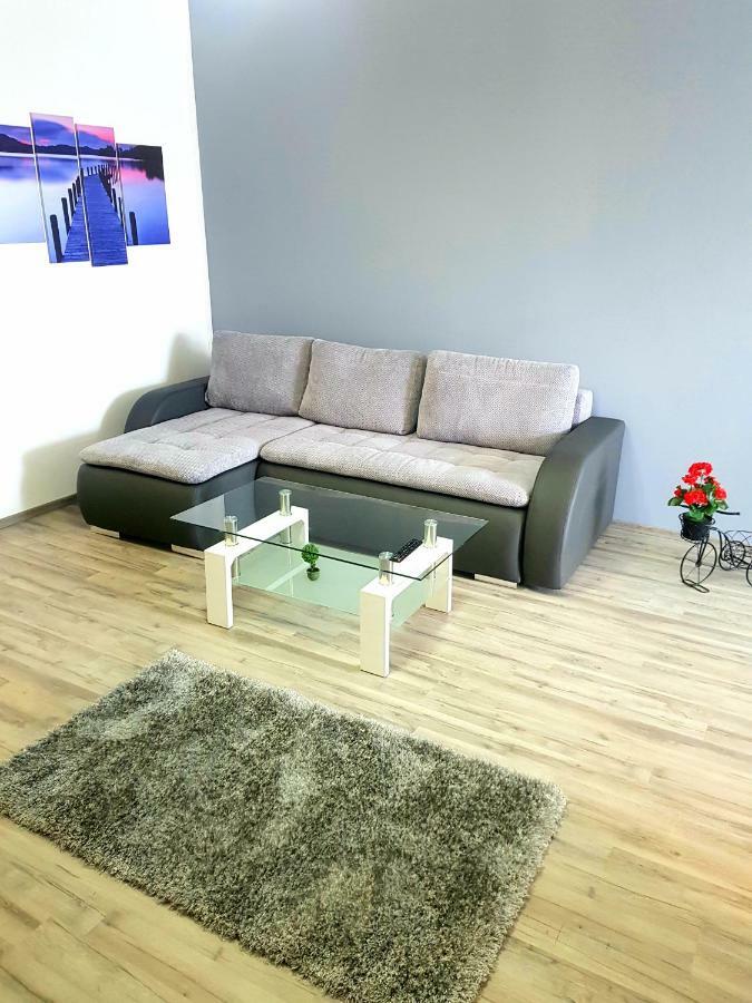 Skyline Rooftop Condos Орадеа Екстериор снимка